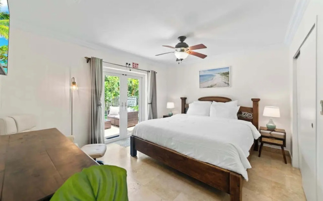 Ocean House - For 4!