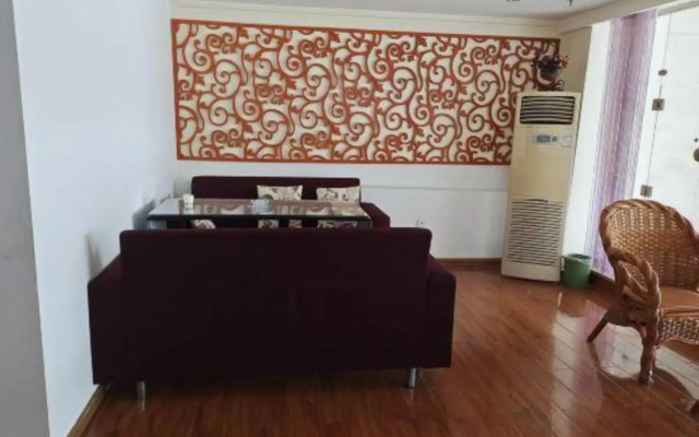 Yibaiyuan Hotel (Changsha University of Technology Ecological Zoo Branch)