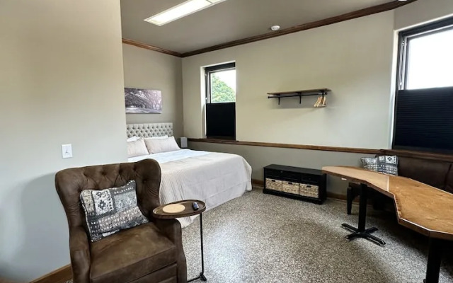 The Lodge Luxury Suites