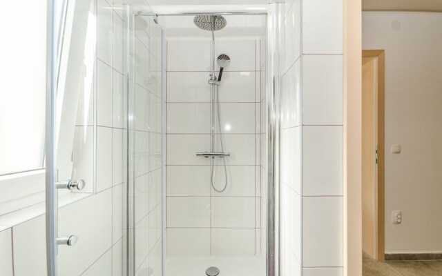 Villa Lusia - Modern villa with pool