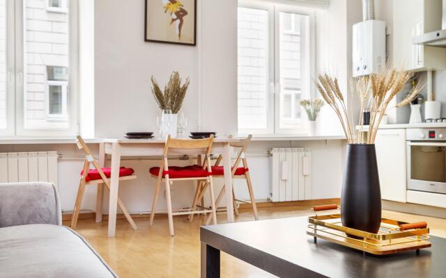 Smart Host on Ulansky Lane