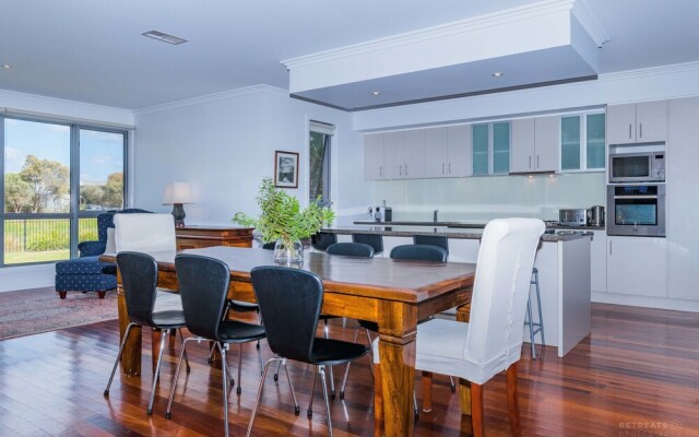 Luxury on Lahinch - 46 Lahinch Mews