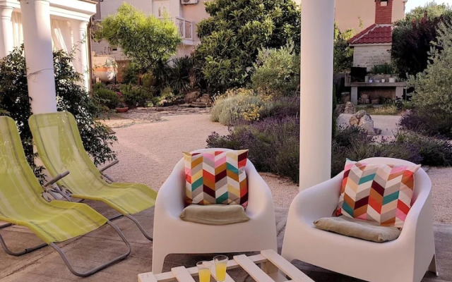 Villa Mandolina Apartments