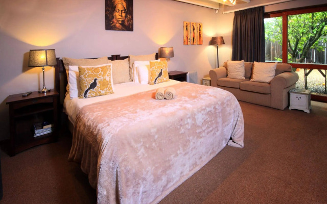 Thatchwood Country Lodge