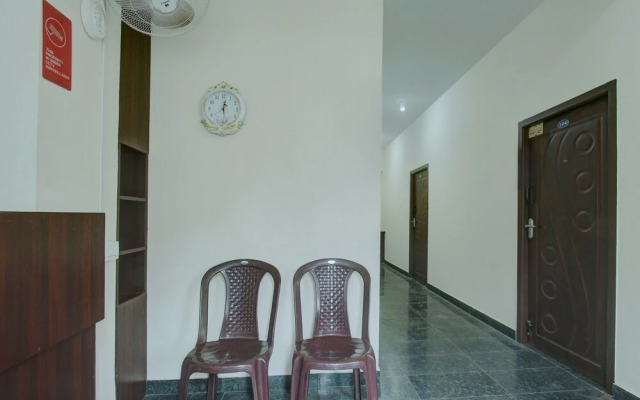 Oyo Flagship 27691 Snv Garden Main Road