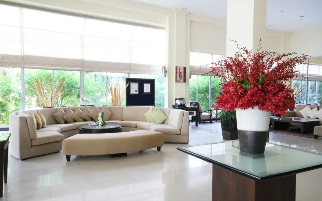 Kameo House Serviced Apartments Sriracha