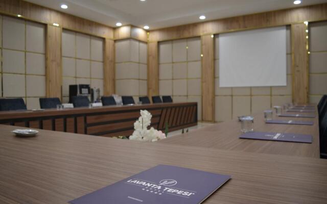 Lavanta Tepesi Hotel