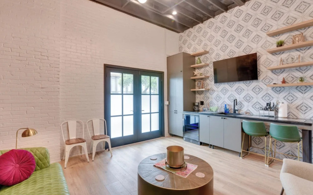 Downtown Galveston Home: Walk to Historic District