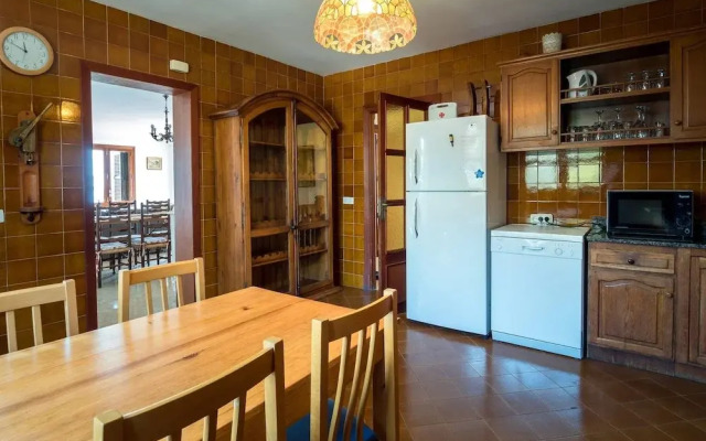 Comfortable Villa At The Back Of Palma Centre
