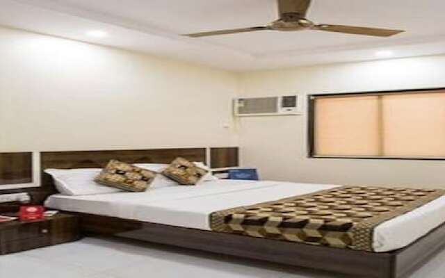 Room Maangta 133 @ Kurla West