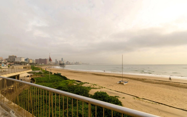 Quayside Waterfront Apartment