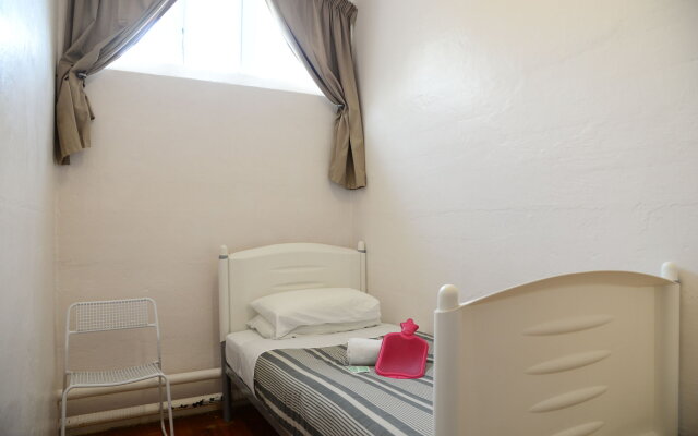 Jailhouse Accommodation - Hostel