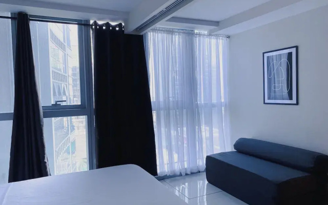 Uptown Park Suites Tower 1