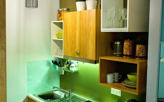 Emerald Suites & Studios