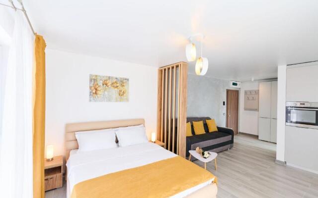 Onix Studio in Nord10 - free pool and playground