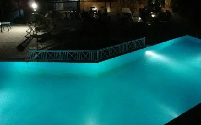 Hotel Alkmini