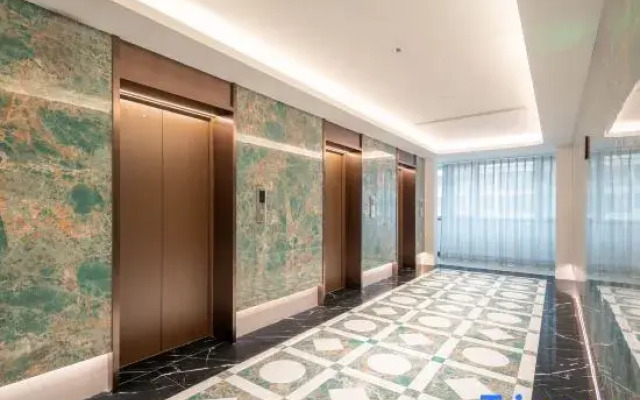 Zety Hotel (Weihai High Speed Rail Station Store)