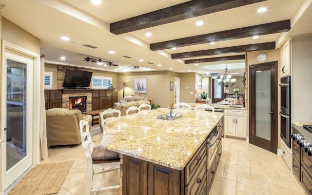 Hummingbird Hideaway 4 Bedroom Home