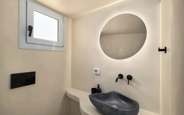 Eolithos Suites