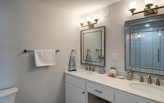 Channelview 215