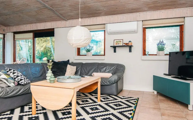 2 Person Holiday Home in Tarm