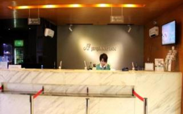 Jinjiang Inn