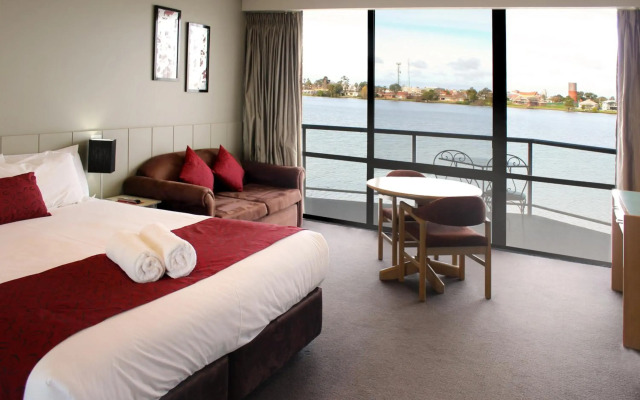 Clubmulwala Resort