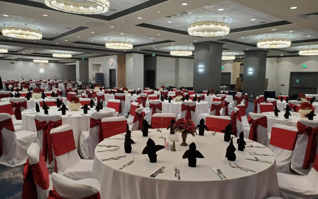 Crowne Plaza Dallas Downtown by IHG