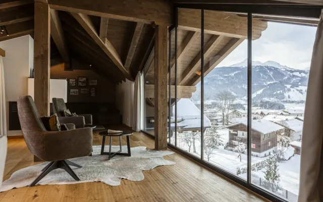 Welcoming Chalet With Balcony