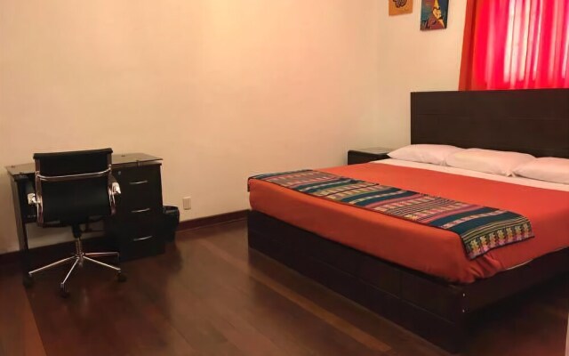 Miraflores Lodge