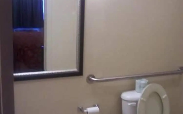 Red Carpet Inn Terre Haute