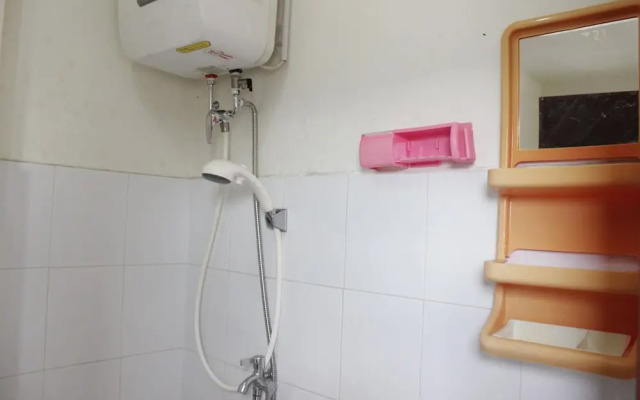 Minimalist 2BR Apartment at Gateway Ahmad Yani Cicadas