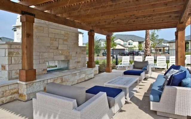 Century Stone Hill North