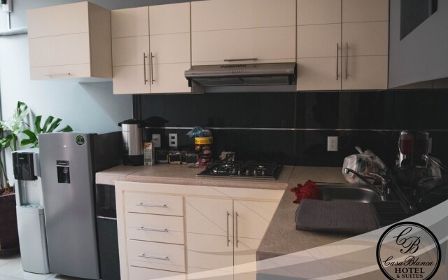 Hotel Casa Blanca & Suites