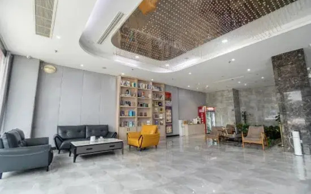 Huanyan Hotel (Cangzhou Chunyu Auto City)