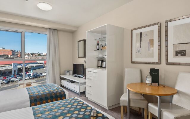 Peppers Seaport Hotel