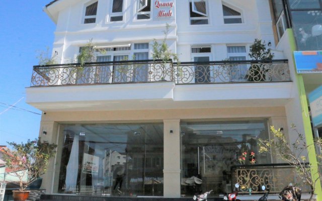 Quang Minh Dalat Hotel