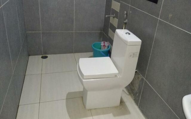 Hotel Pearl Residency