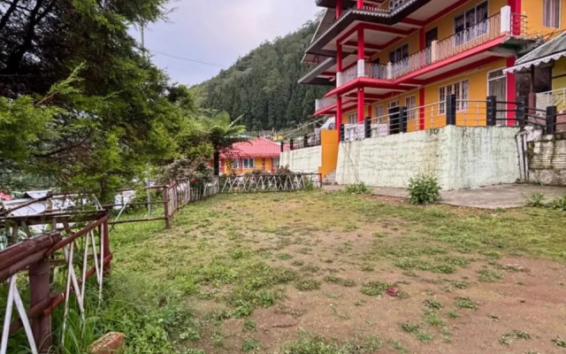 Golden Apple Retreat Homestay - Sillery Gaon