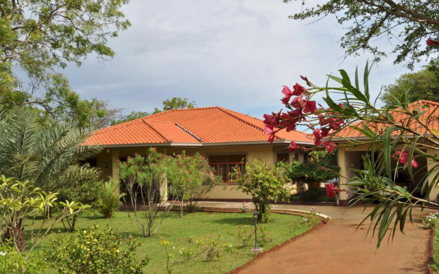 Lake View Bungalow Yala