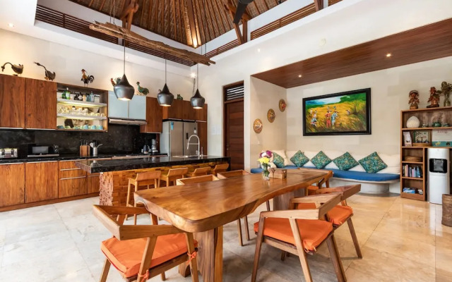 "best Seller 3 Bedrooms Pool Villa in Central Ubud"