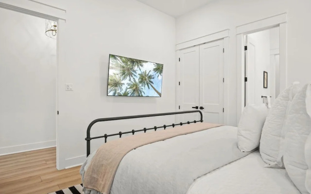 Salty Beaches 226 BAR