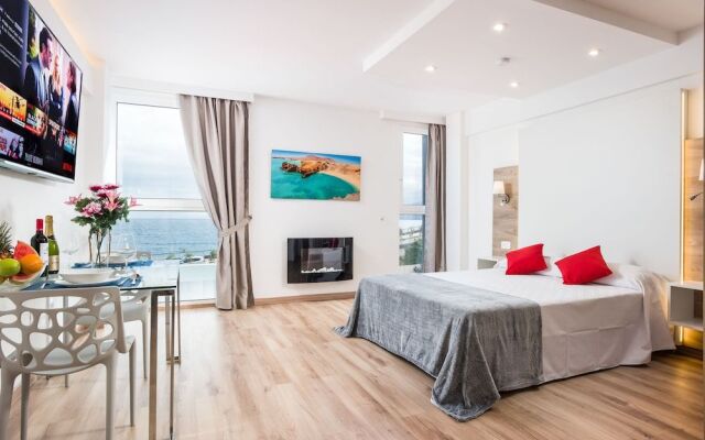 Ocean Vistas 24