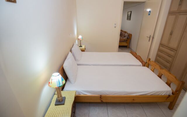 Lefkos Apartment in Lefkada city center!