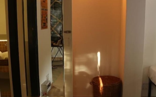 LetsBunk Poshtel & Suites