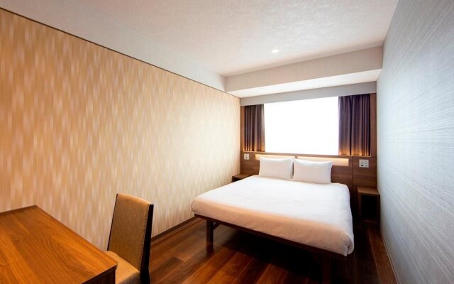 karaksa hotel grande Shin-Osaka Tower