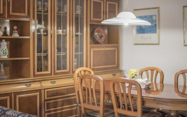 R28 Apartamento Montserrat 11-3