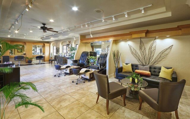 Scottsdale Plaza Resort