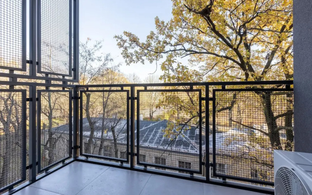 Lux Apartment by Renters Prestige