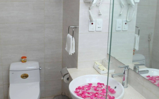 Luxury Hotel